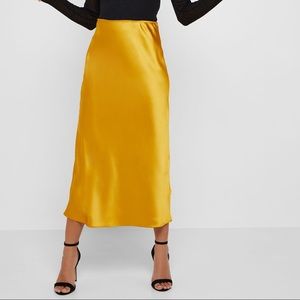 TOPSHOP Yellow Satin Skirt